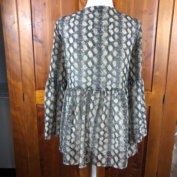 SHOW ME YOUR MUMU Boho Snake Print Poet Sheer Balloon Bell sleeve Fairycore Top - Picture 4 of 13